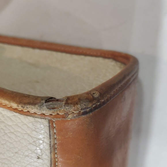 Vintage dooney & Bourke allweather  large top handle satchel crossbody bag - Picture 11 of 16